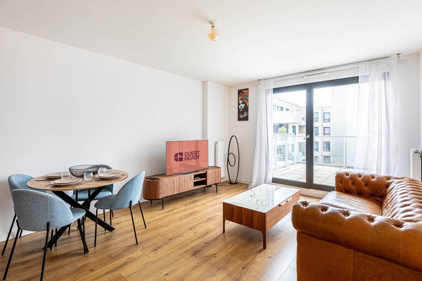Apartamento entero, Guestready - Charming Retreat with a terrace in Asnières-sur-Seine, Altos del Sena