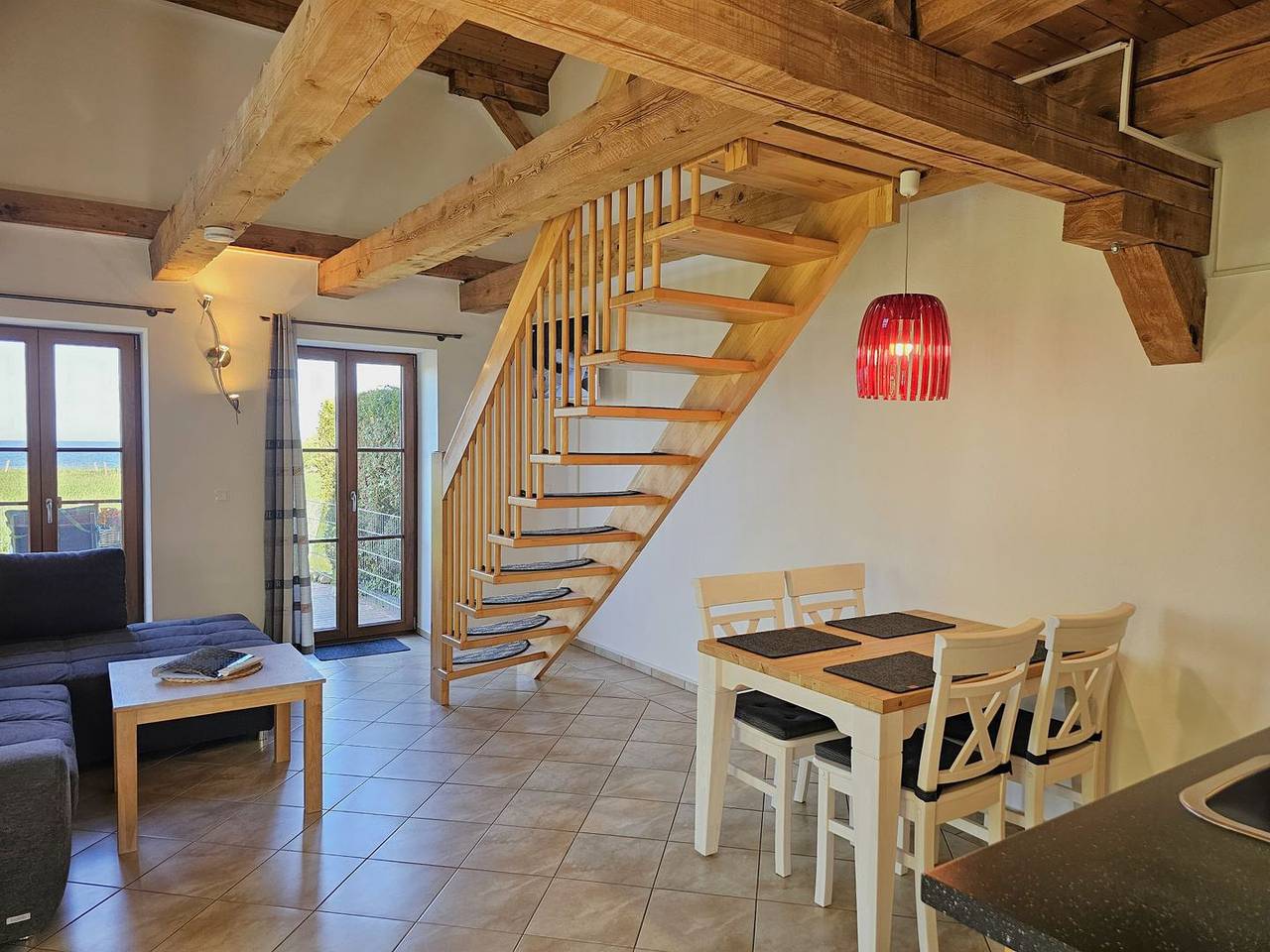 Ganze Wohnung, Lichrdurchflutete 2-Raum-Wohnung auf 2 Ebenen mit Meerblick in Meschendorf, Rerik