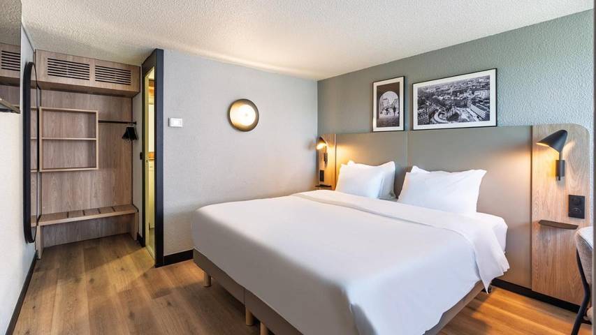 Hôtel pour 2 personnes, avec Terrasse à Wasquehal