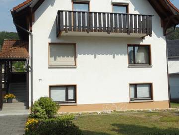 Ferienhaus für 5 Personen, mit Balkon und Garten, kinderfreundlich in Roßbach
