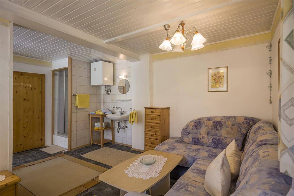 Familienzimmer "2" mit Dusche,Verbindgst in Schwendt, Kaiserwinkl