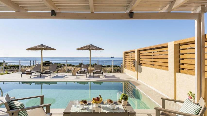 Ferienhaus für 4 Personen, mit Balkon und Terrasse sowie Garten und Pool