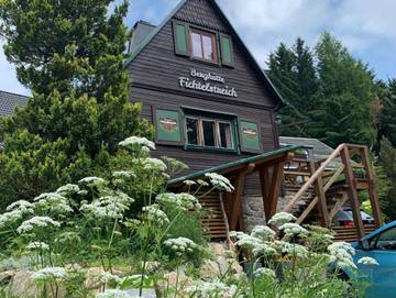 Ferienhaus für 8 Personen, mit Terrasse im Erzgebirge