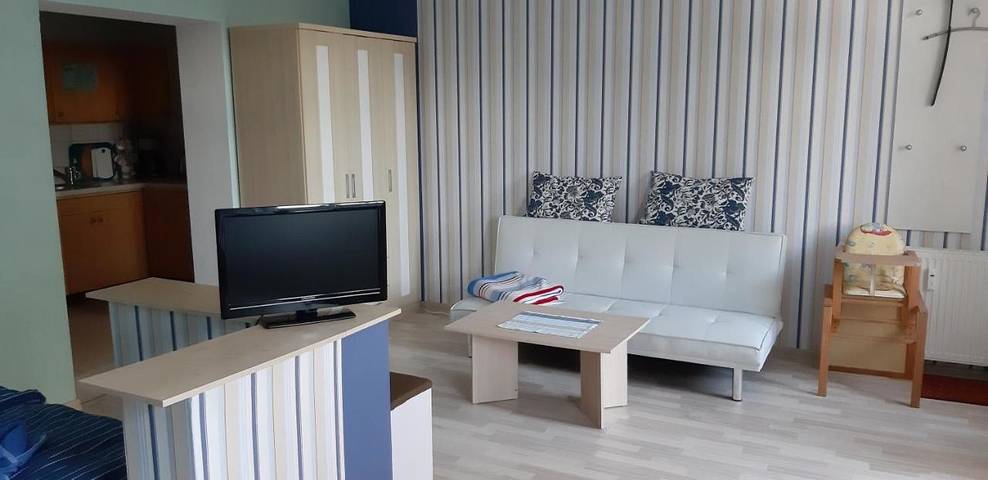 Ferienwohnung für 2 Personen, mit Ausblick und Garten in Rambin - 3