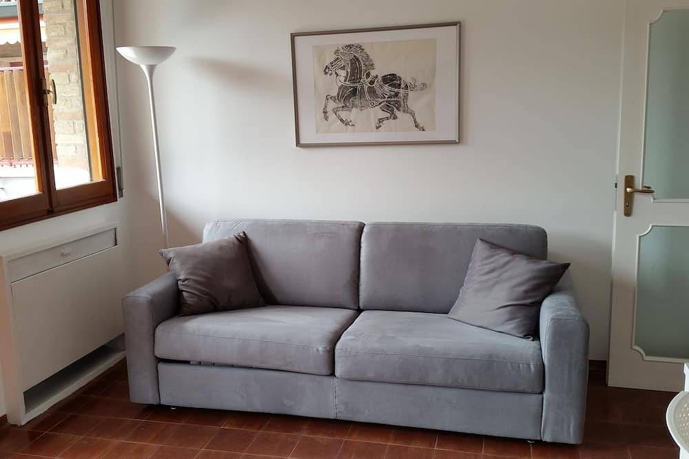 Ganze Wohnung, Ferienwohnung für 6 Personen in Milano Marittima mit großem Garten in Cervia, Ravenna Provinz