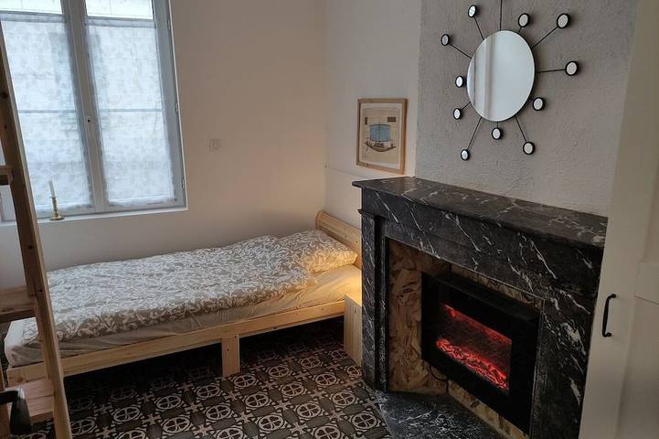 Location de vacances pour 4 personnes, avec jardin et jacuzzi dans Les Roches-l'Évêque - 3