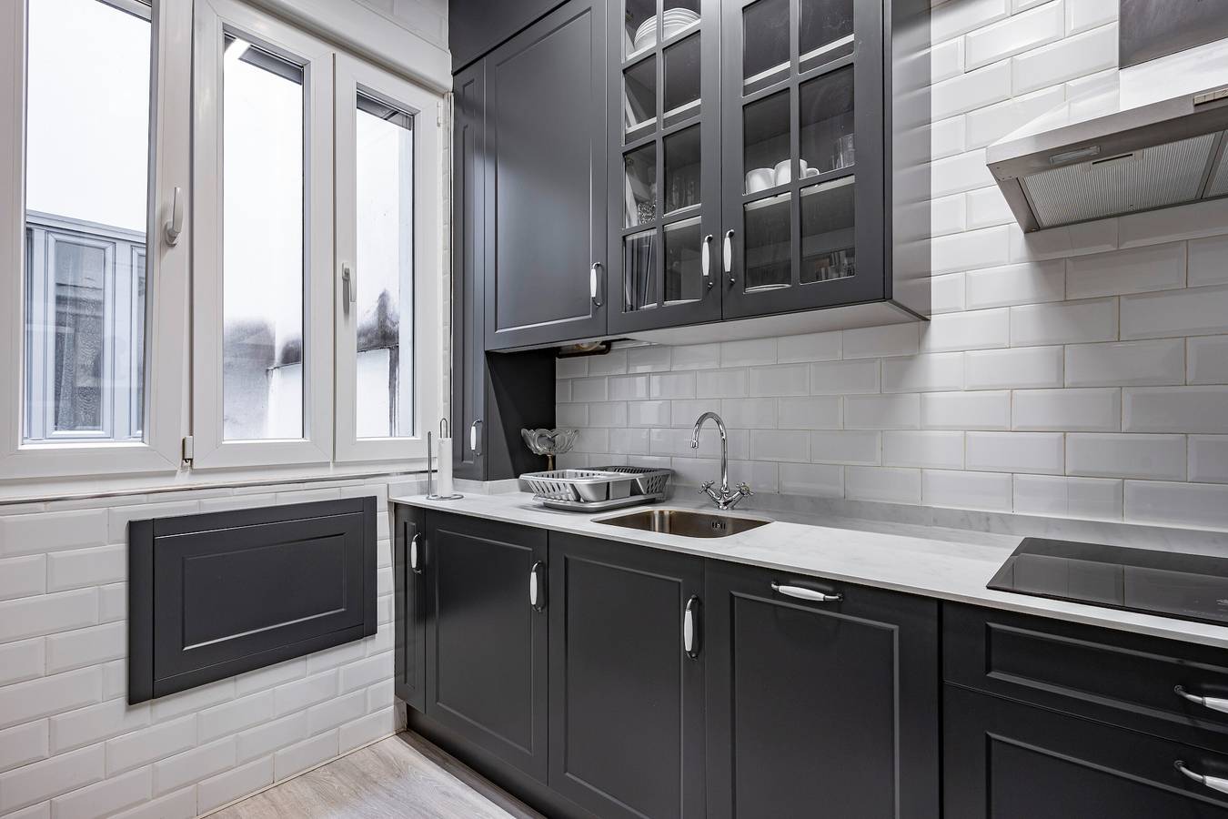 Hel lejlighed, Apartment 'Diecinueve Treinta' with Private Terrace and Wi-Fi in Distrito Centro (Gijón), Gijón