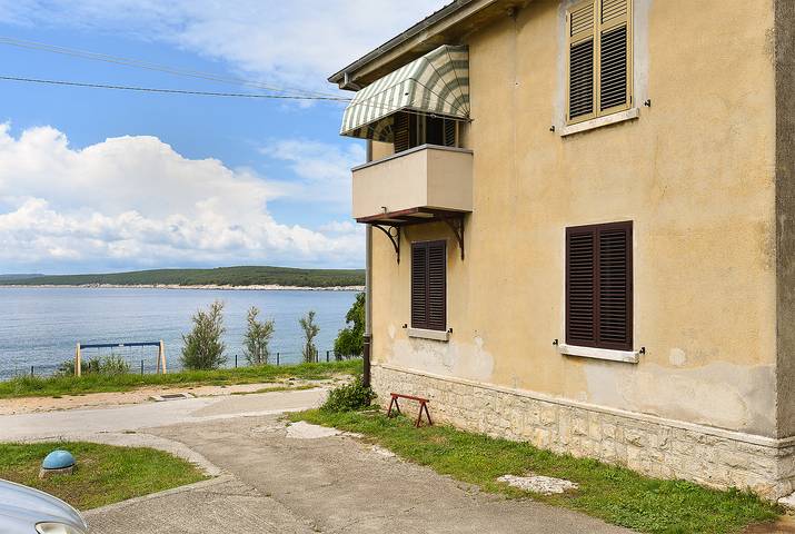 Ganze Wohnung, Ferienwohnung für 4 Personen mit Balkon in Raša, Ostküste Istrien