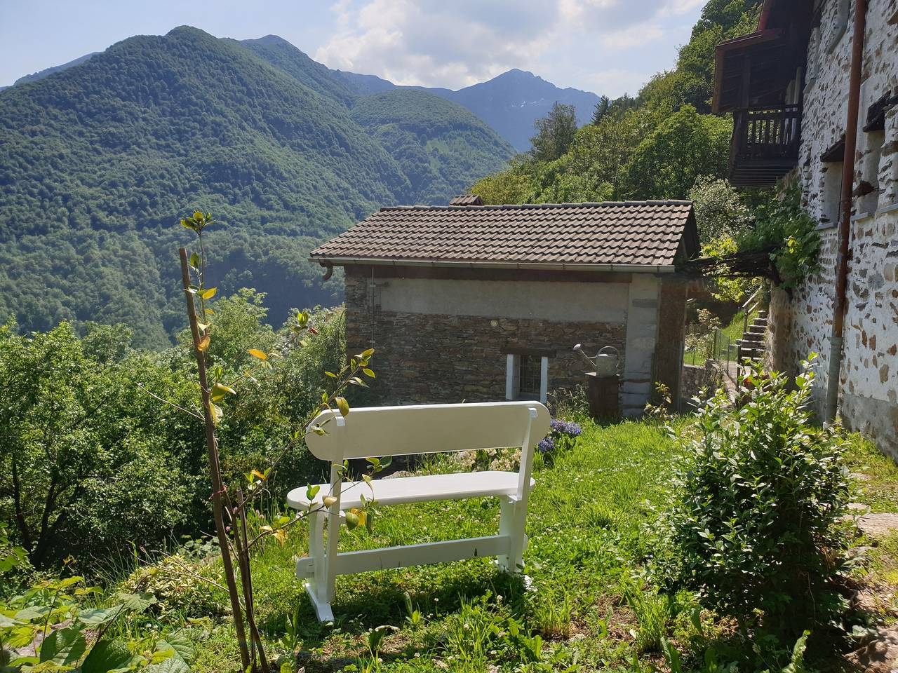 Casa Piccola, Case di Zali in Falmenta, Valle Cannobina