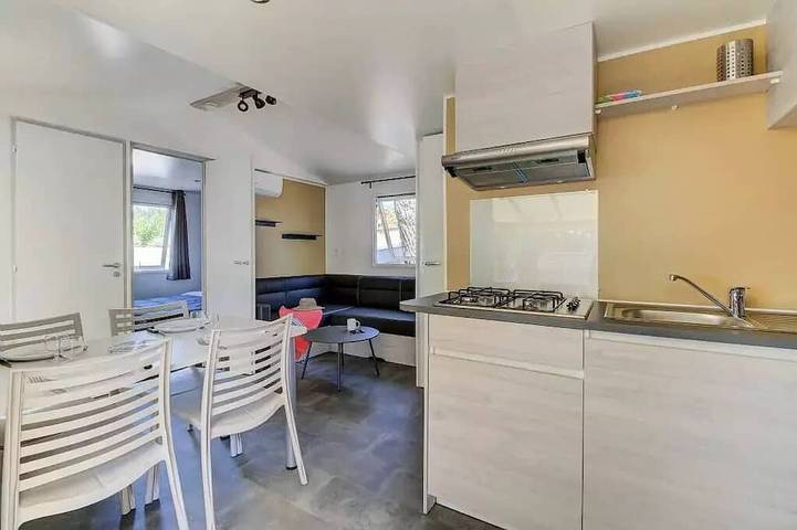 Camping pour 6 personnes à Le Barcarès