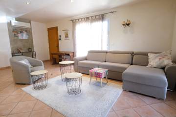 Villa pour 6 Personnes dans Maubec, Parc naturel régional du Luberon, Photo 3