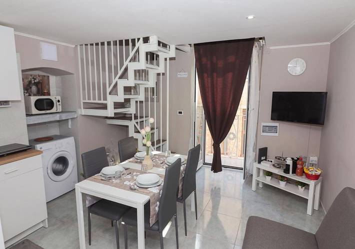 Ferienhaus für 6 Personen, mit Ausblick und Balkon, mit Haustier