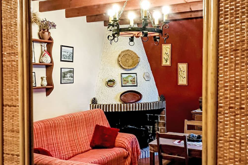 La Atalaya de Los Romanes: Tourismus und Urlaub. in Los Romanes, Viñuela