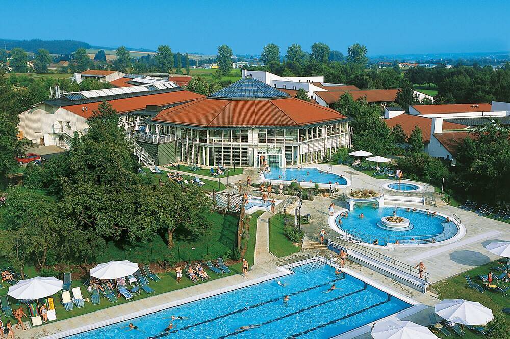 Ganze Wohnung, Thermen (Niederbay.Bäderdreieck), Wellness, Golf, Kunst, Kultur, vorzügl.Essen in Bayerbach, Bayerische Golf und Thermenland