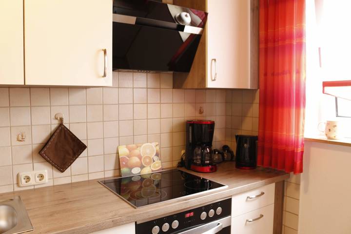 Ferienwohnung für 4 Personen, mit Terrasse und Garten in Hooksiel - 3