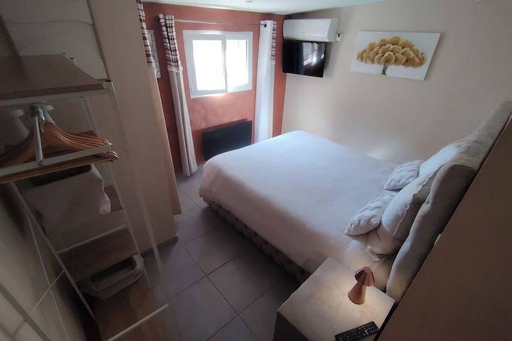 Ganze Wohnung, 50m2 Stille im Herzen von Vitrolles in Vitrolles, Mittelmeerküste (Frankreich)