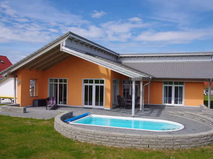 Ferienhaus für 5 Personen, mit Pool und Terrasse sowie Garten - 1