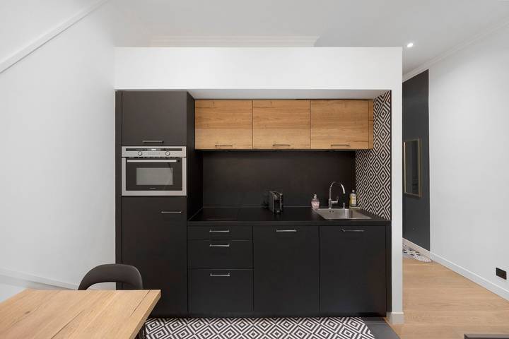 Entire apartment, Apartment 'Studio 3 Étoiles Le Bernascon' with Wi-Fi in Aix-les-Bains, Chambéry region