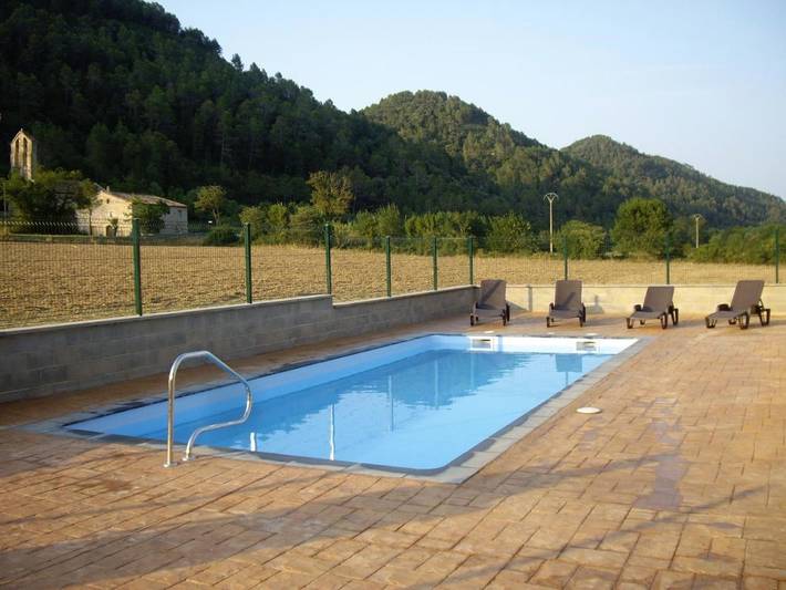 Casa rural para 4 personas, con Balcón y Terraza además de Jardín y Piscina en Cistella - 3