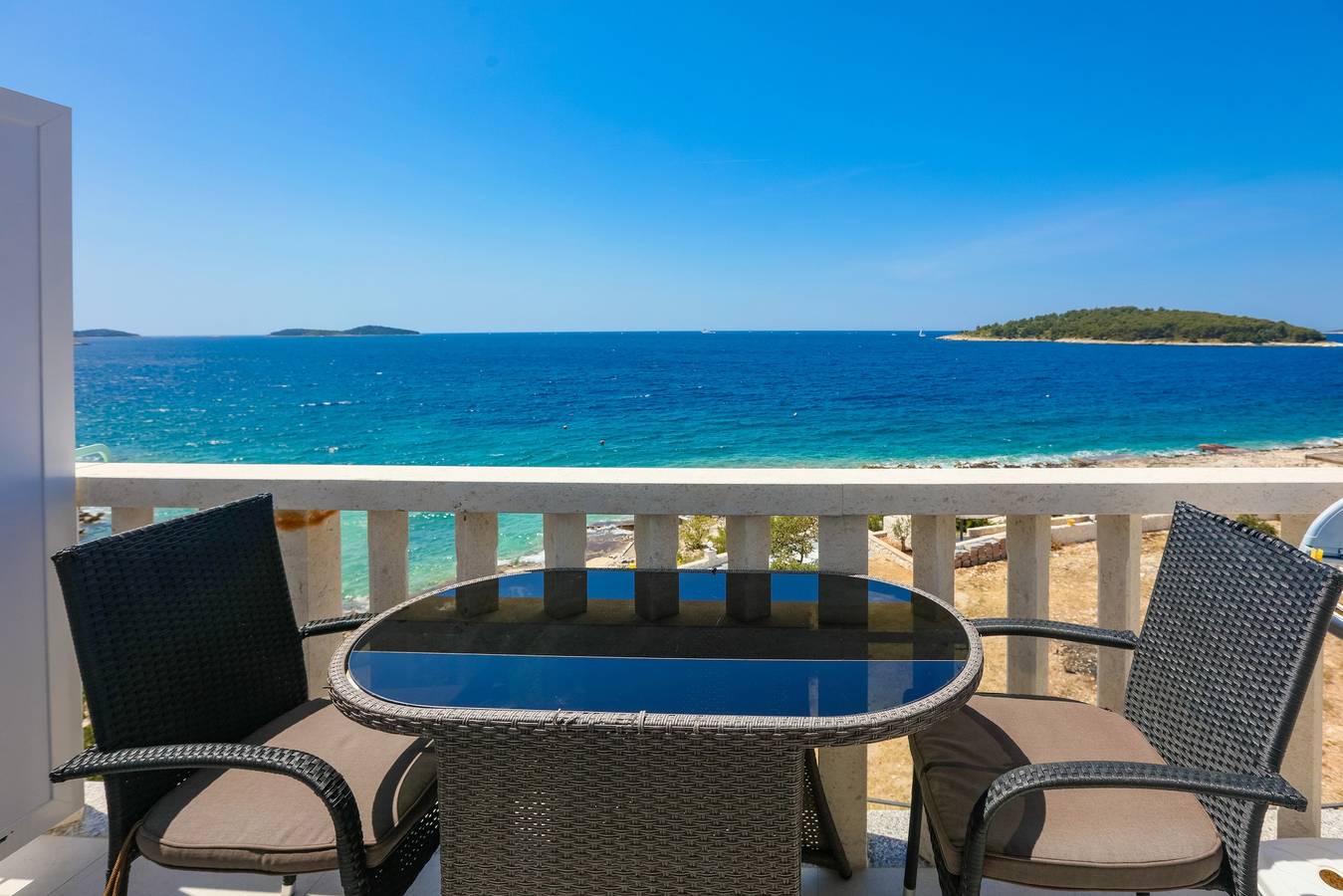 Ganze Wohnung, Studio Appartement am Strand Zecevo Rtic, Rogoznica As-8366-b in Rogoznica, Šibenik-Knin
