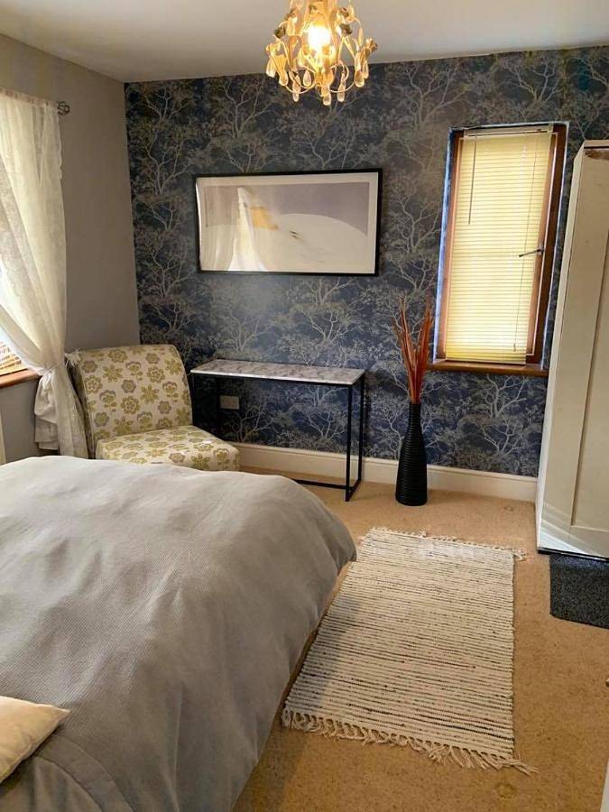 Holiday letting for 2 people, with Garden in Kidwelly