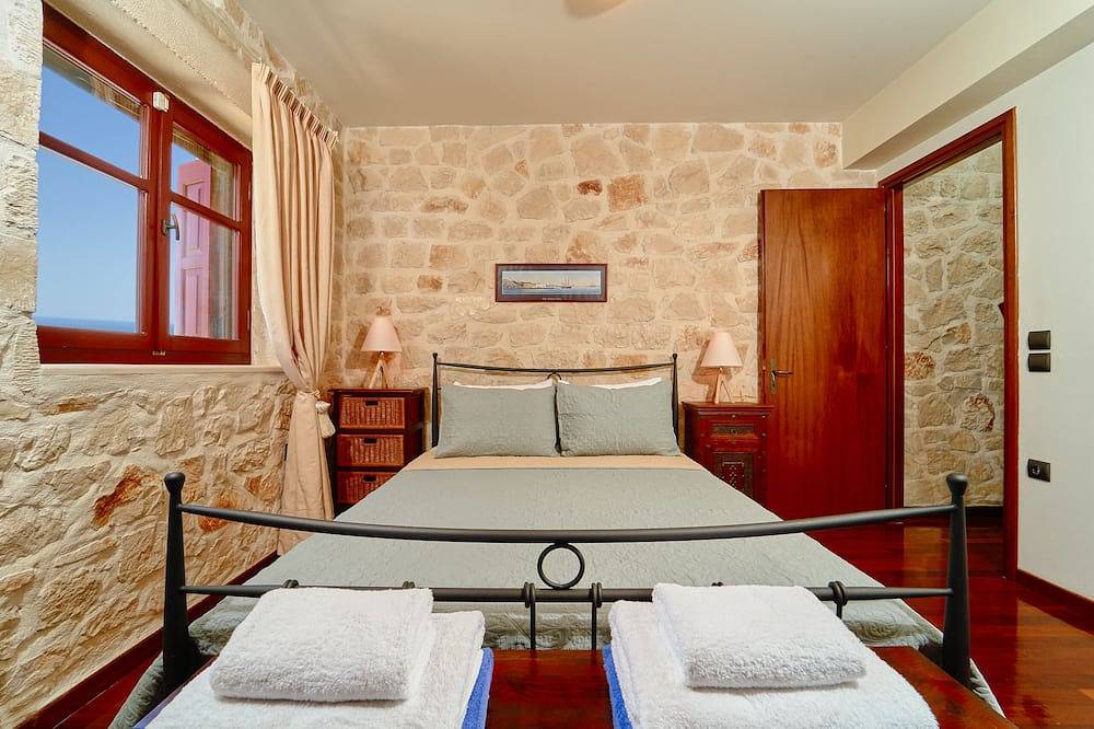 Lilas exklusive Villa, ist ein Stein Herrenhaus mit eigenem Pool. in Bochali, Zakynthos