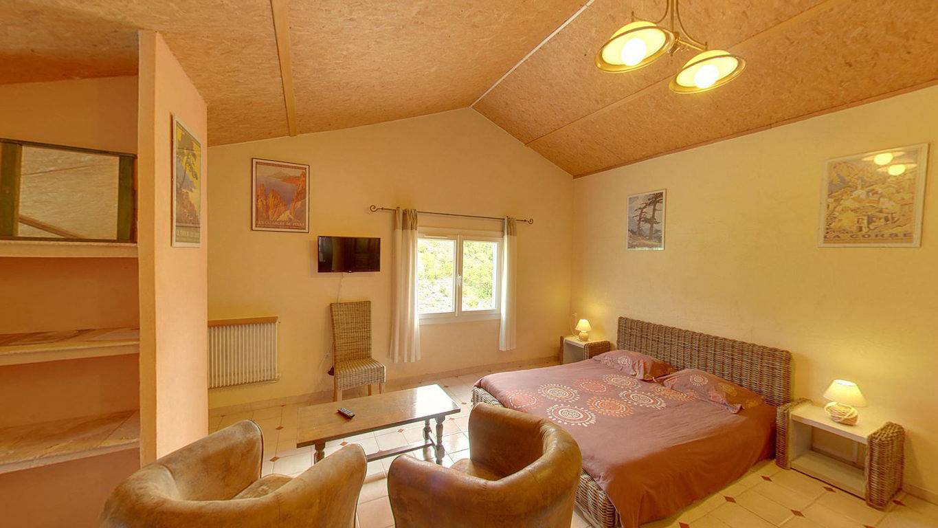 Chambres d'hôtes du Hameau de Cavanello - Chambre triple in Zonza, Parc naturel régional de Corse