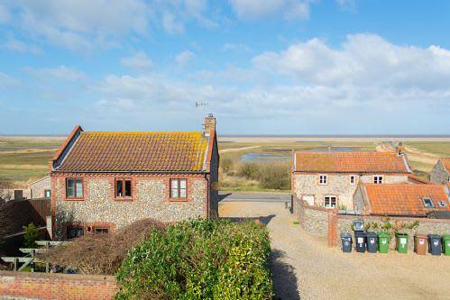 Beach house for 4 people, with Garden in Norfolk