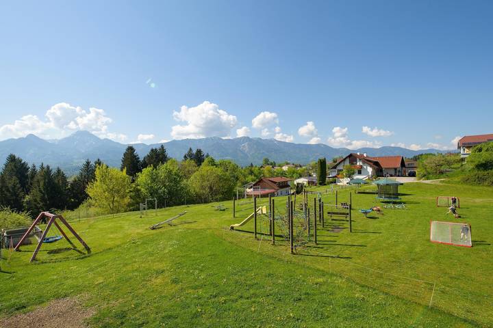 Ferienwohnung für 6 Personen, mit Balkon und Garten sowie Pool und Seeblick am Faaker See - 3