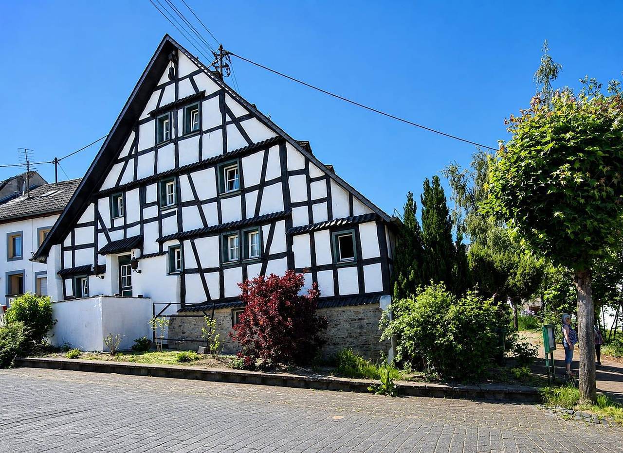 5-Bett-Ferienhaus, Bad/Wc, 3 Schlafräume in Schalkenmehren, Vulkaneifel