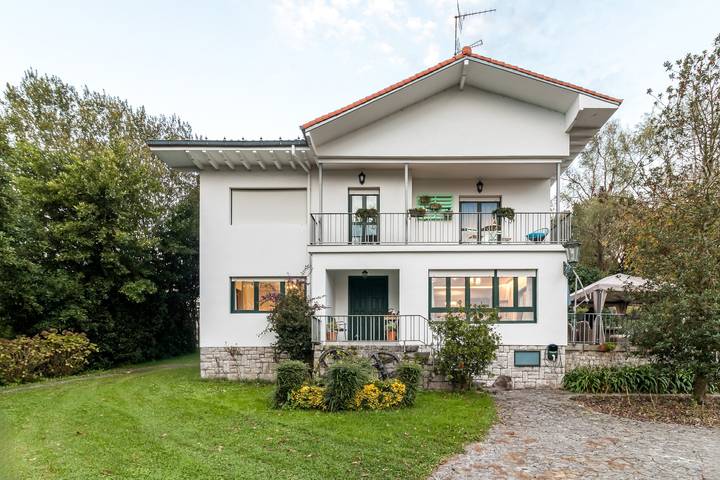 Casa rural para 12 personas, con Balcón y Jardín en Cantabria - 2