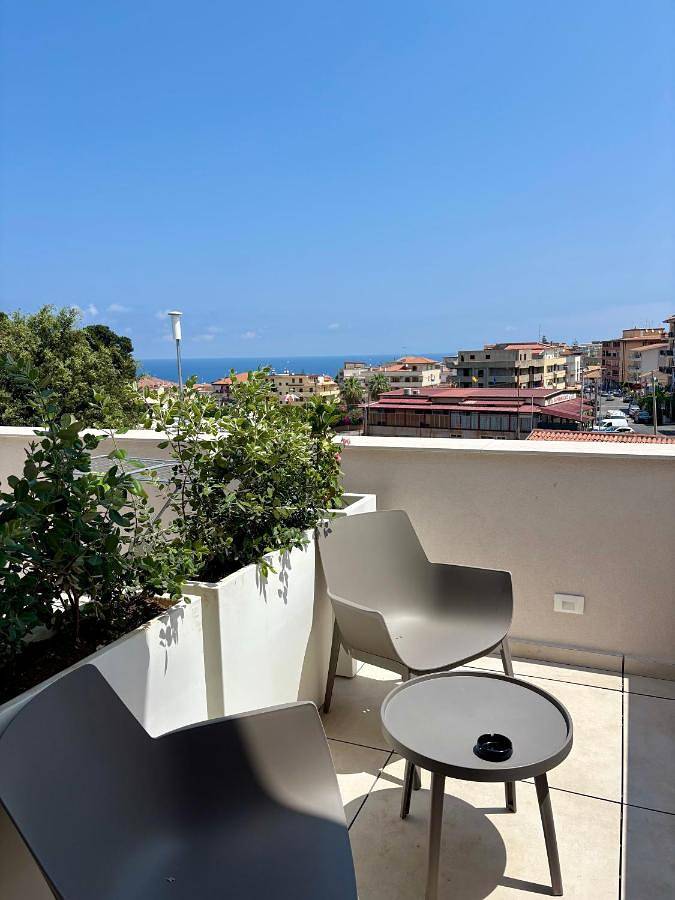 Maison d’hôte pour 2 personnes, avec terrasse et piscine à Tropea - 3