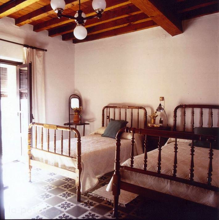 Casa rural para 2 personas, con jardín y balcón, Se admiten mascotas en Parque Nacional de Monfragüe - 2