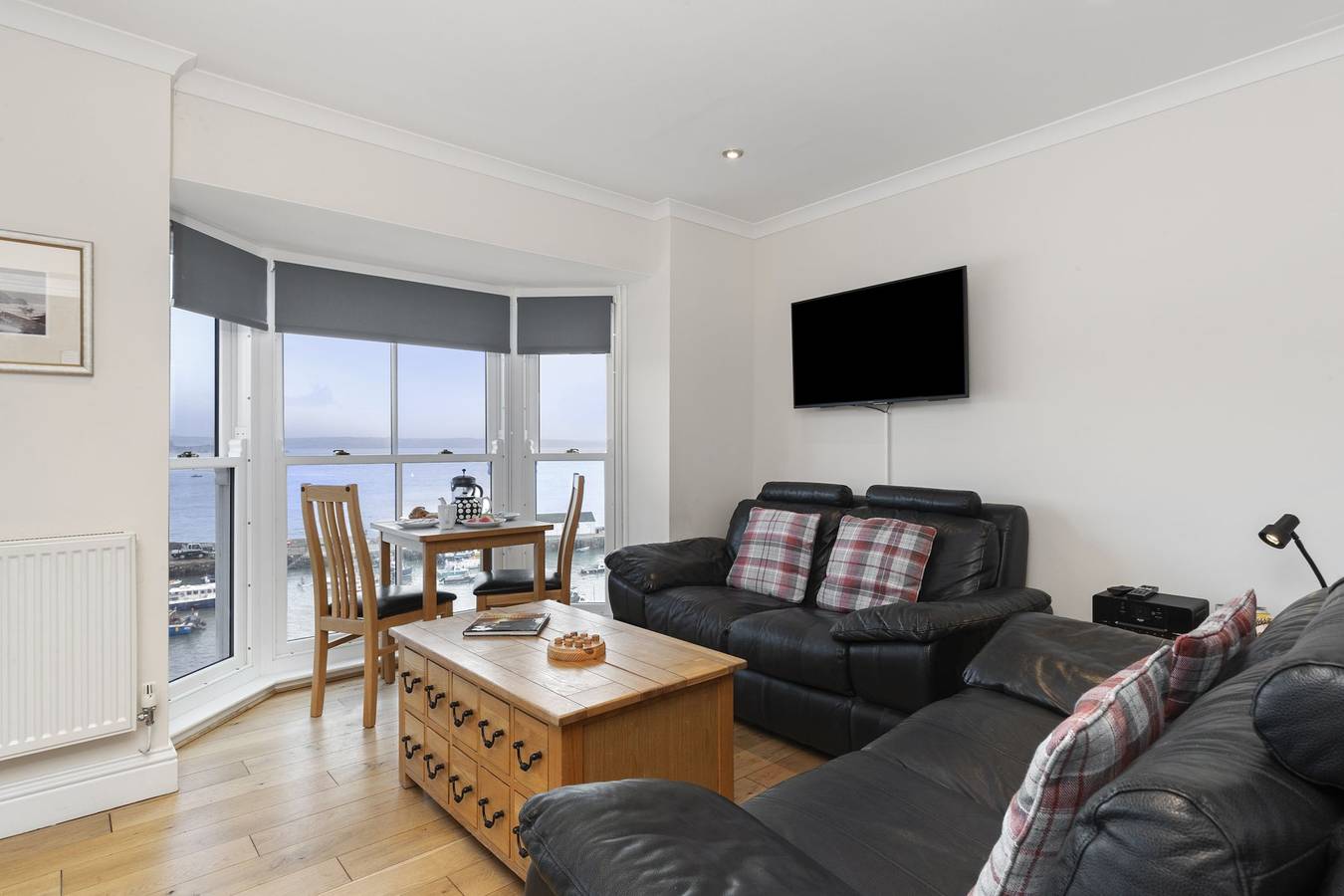 Entire apartment, The Lookout at Goscar in Tenby, Pembrokeshire
