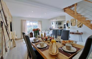 Gîte pour 6 personnes, avec jardin et jacuzzi à Arras-en-Lavedan