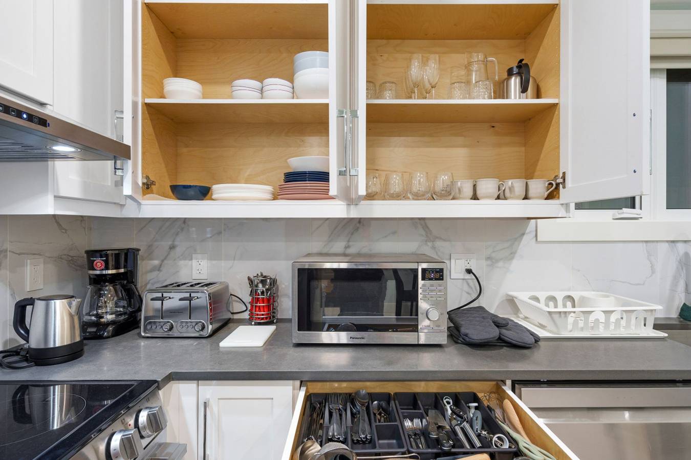 Modern 6Br Home | Perfect for Groups & Families in Vancouver, Columbia Britannica