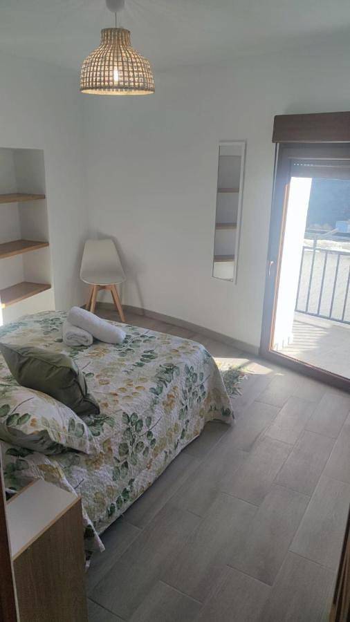 Ferienhaus für 4 Personen, mit Terrasse und Ausblick - 1