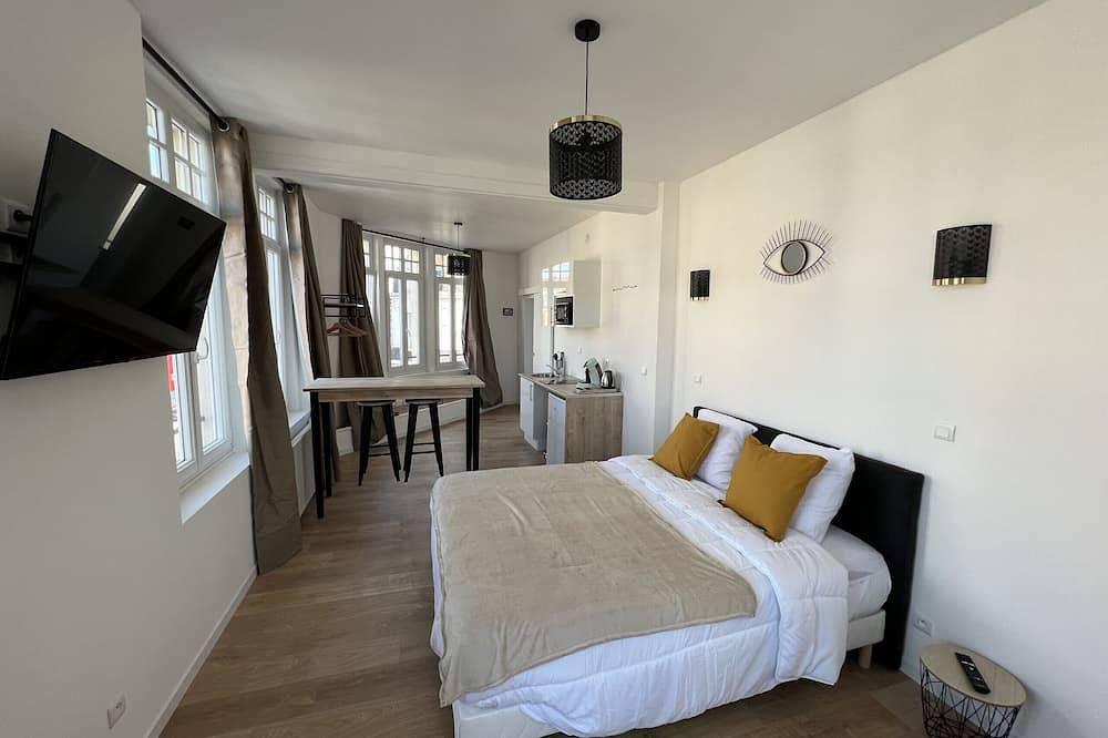 Appartement entier, La Suite Balnéo - 2p centre-ville Liévin in Liévin, Région de Lens