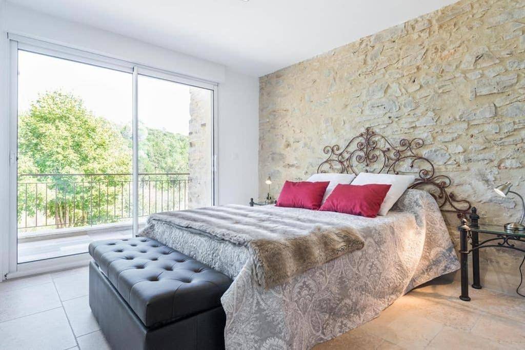 Three-Bedroom House in Manosque, Parc naturel régional du Luberon