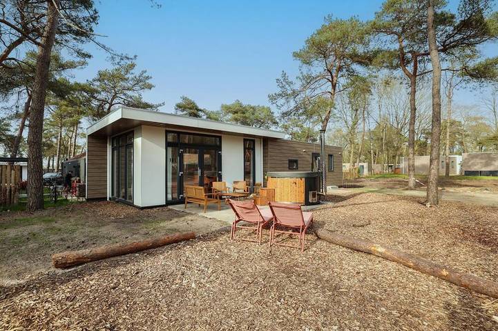 Ferienhaus für 6 Personen, mit Whirlpool und Garten, mit Haustier - 1
