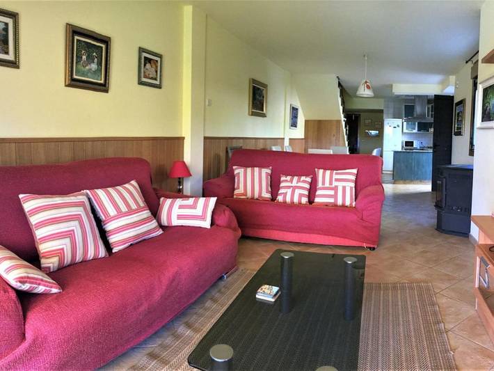 Chalet para 5 personas, con jardín además de piscina y terraza en Morrazo - 3