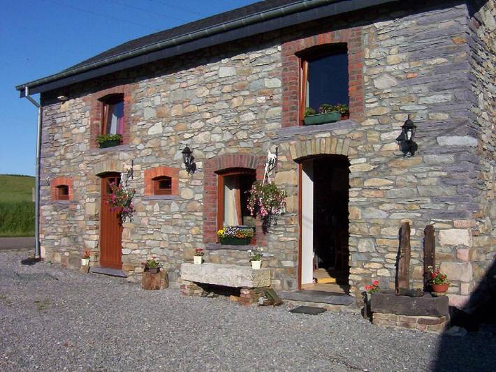 Location de vacances pour 5 personnes, avec vue et jardin dans Montleban