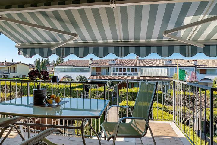 Ferienwohnung für 4 Personen, mit Kinderpool und Garten in Colà - 3