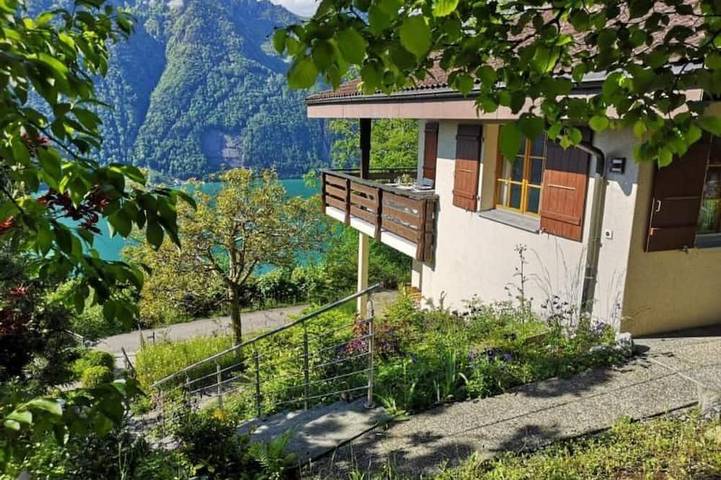 Ferienhaus für 4 Personen, mit Balkon und Garten