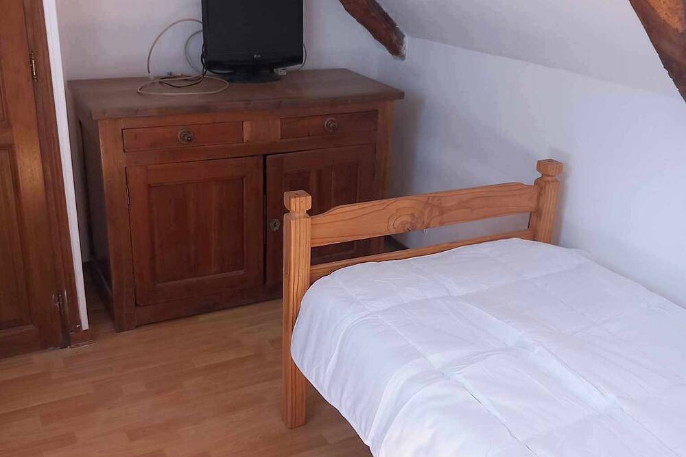 Country house in Broons, Región de Dinan