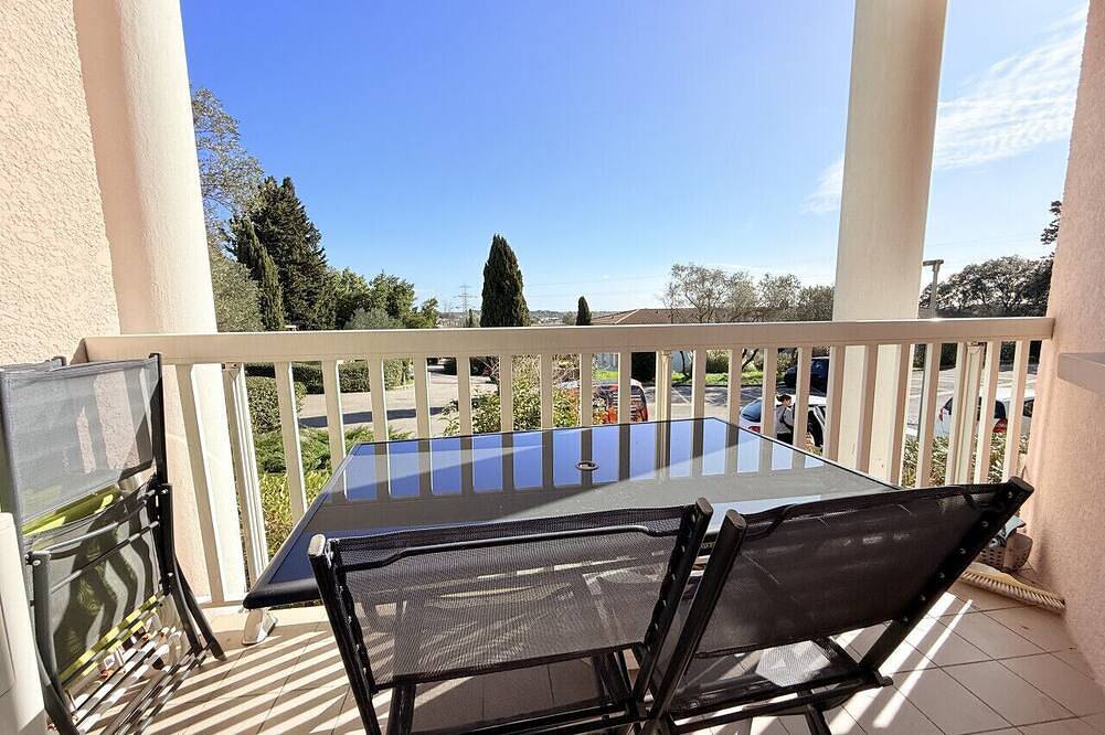 Entire apartment, Grabels Soleil Calme & Piscine in Grabels, Mediterranean Coast (France)