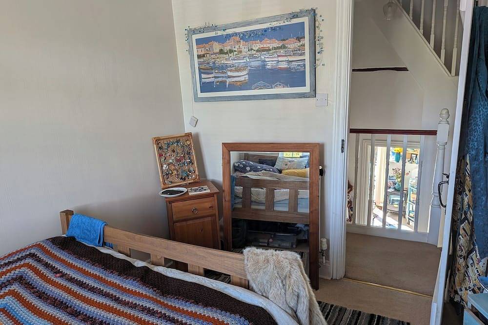 Cosy ,quirky 2-bedroom cottage in a quaint village near Newton Abbot in Newton Abbot, Devon