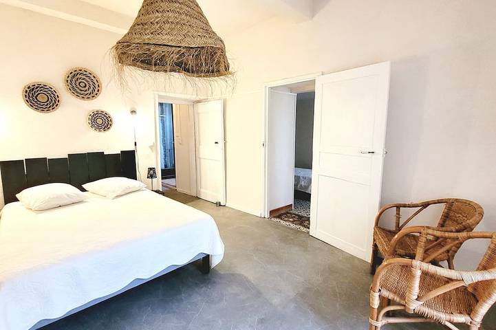 Location de vacances pour 5 personnes, avec jardin et terrasse à La Caunette - 3