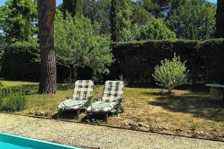 Appartement de vacances pour 3 personnes, avec balcon et jardin, animaux acceptés à Vaison-la-Romaine