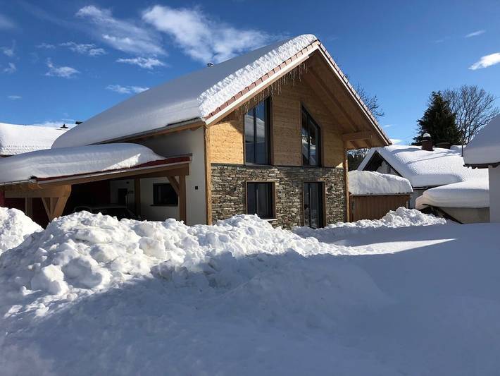 Ferienhaus für 5 Personen, mit Terrasse und Garten sowie Pool in Oy-Mittelberg